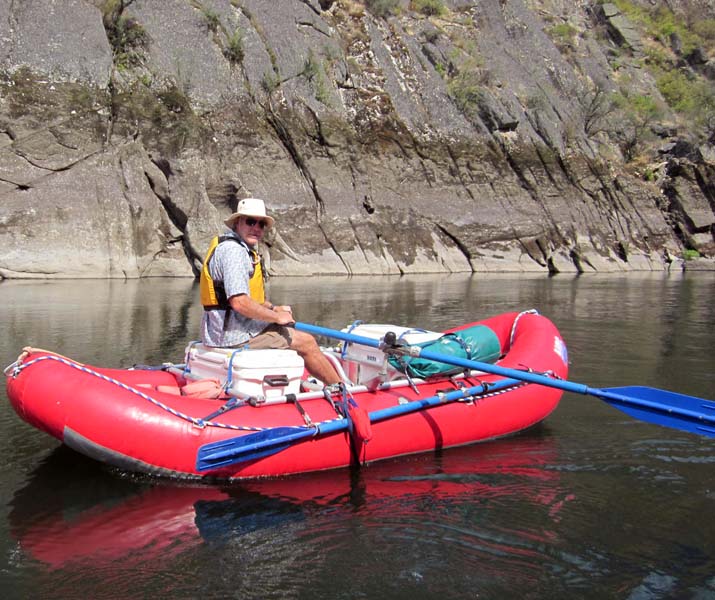 photo-2-mark-with-his-highly-maneuverable-but-more-stable-raft